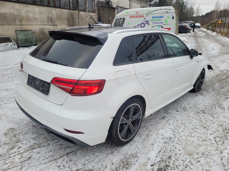 Photo 4 - Audi A3 2017 y parts