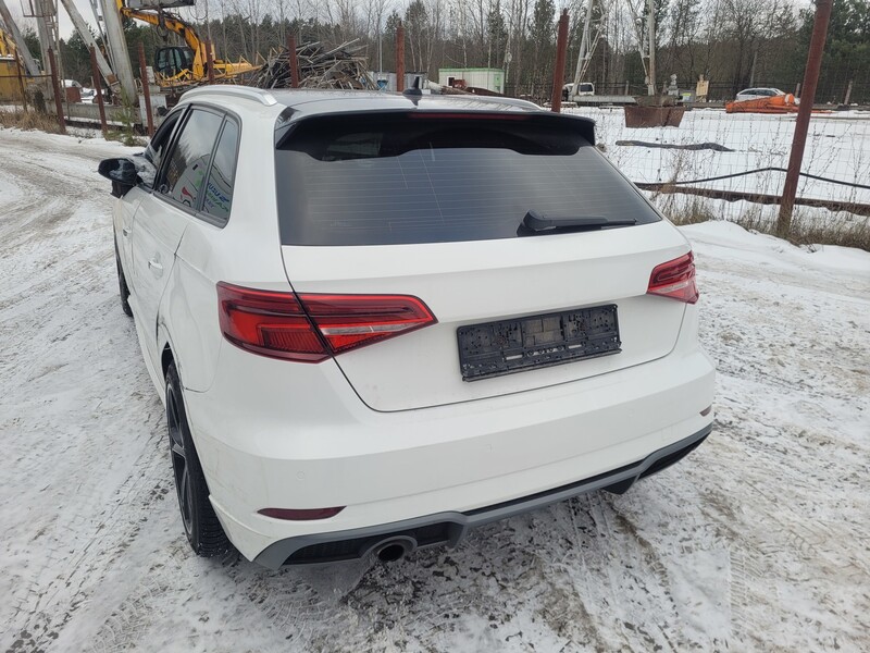 Photo 3 - Audi A3 2017 y parts