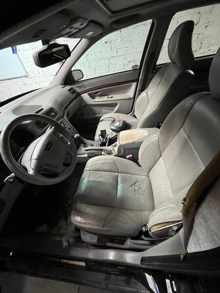 Photo 4 - Volvo S80 2003 y parts