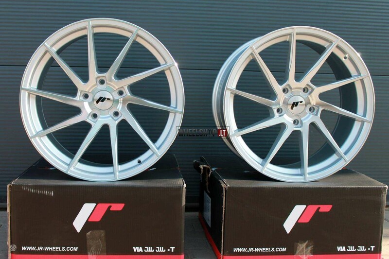 Photo 2 - Japan Racing JR36 Silver light alloy R19 rims