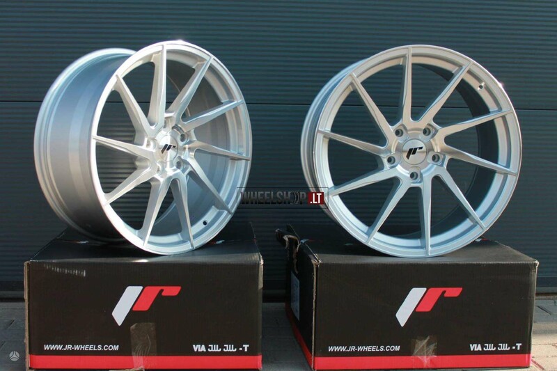 Photo 3 - Japan Racing JR36 Silver light alloy R19 rims