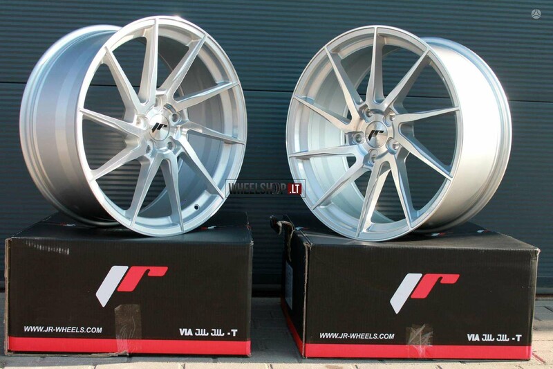 Photo 4 - Japan Racing JR36 Silver light alloy R19 rims