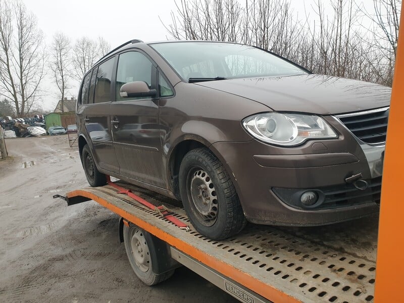 Photo 4 - Volkswagen Touran 2008 y parts