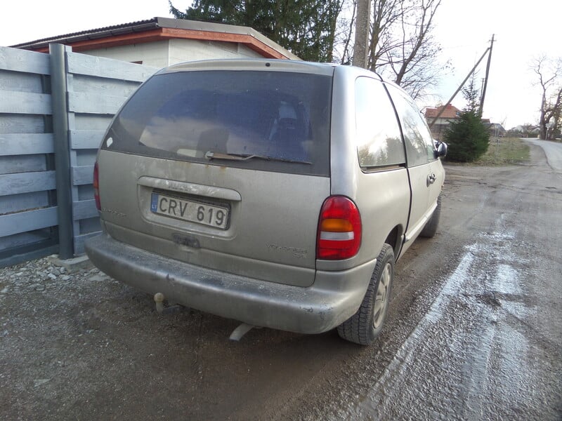 Nuotrauka 2 - Chrysler Voyager 1996 m dalys