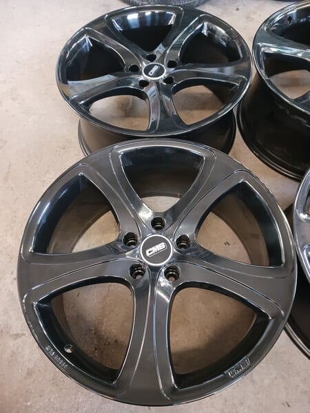 Photo 4 - CMS light alloy R22 rims