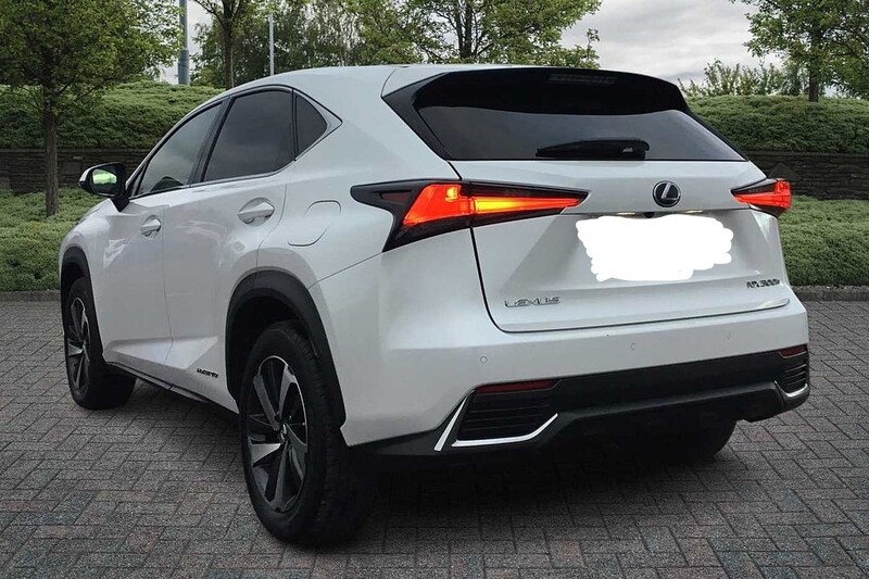 Photo 2 - Lexus Nx 300H 2022 y parts