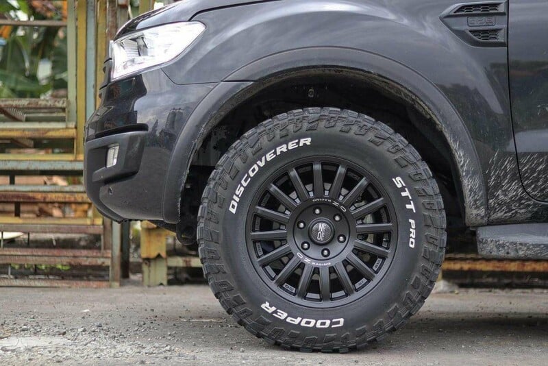 Photo 10 - OZ Racing Rally Raid Matt Black light alloy R18 rims