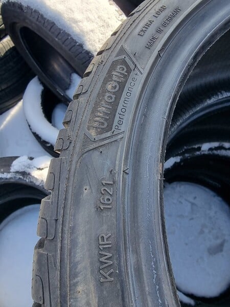 Photo 3 - Goodyear Ultra grip R19 winter tyres passanger car