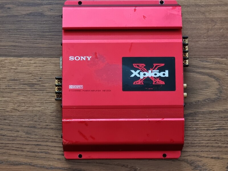 Photo 14 - Sony XM-754SX Audio Amplifier