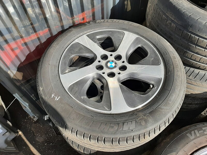 BMW X1 R17 литые  диски