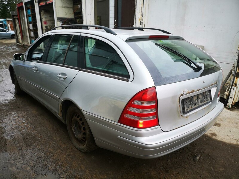 Photo 4 - Mercedes-Benz C Klasė 2003 y parts