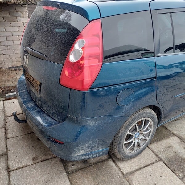 Photo 4 - Mazda 5 2006 y parts