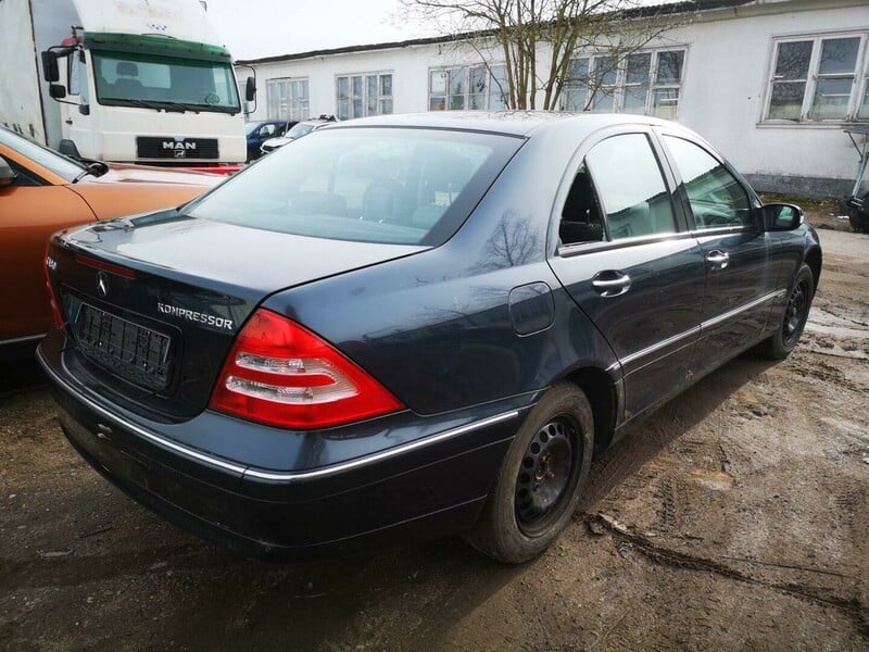 Nuotrauka 4 - Mercedes-Benz C Klasė 2003 m dalys