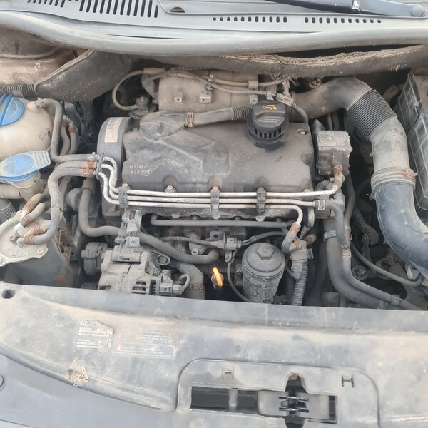Photo 9 - Volkswagen Caddy III 2005 y parts
