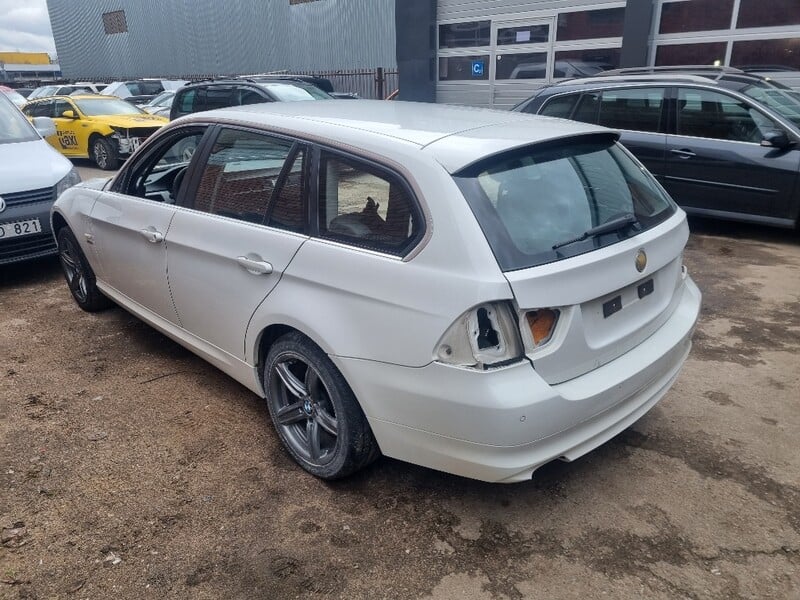 Nuotrauka 2 - Bmw Serija 3 2010 m dalys