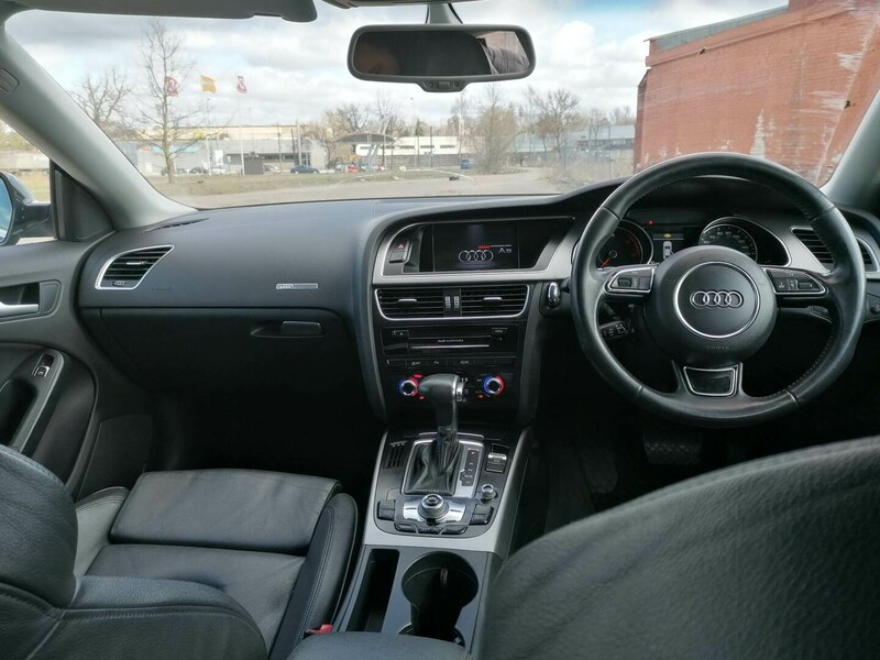 Photo 6 - Audi A5 2013 y parts