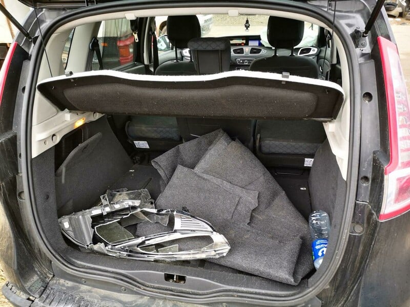 Photo 7 - Renault Scenic 2010 y parts