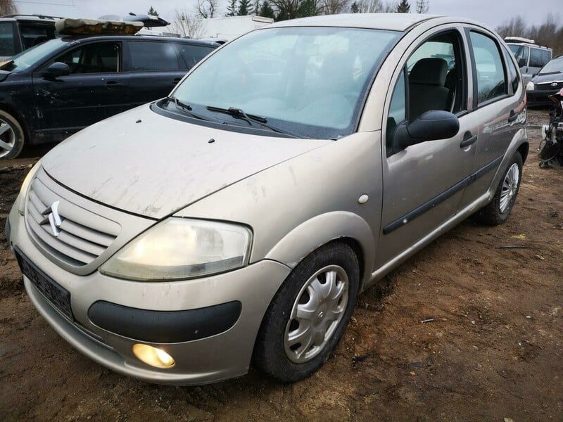 Photo 2 - Citroen C3 2004 y parts