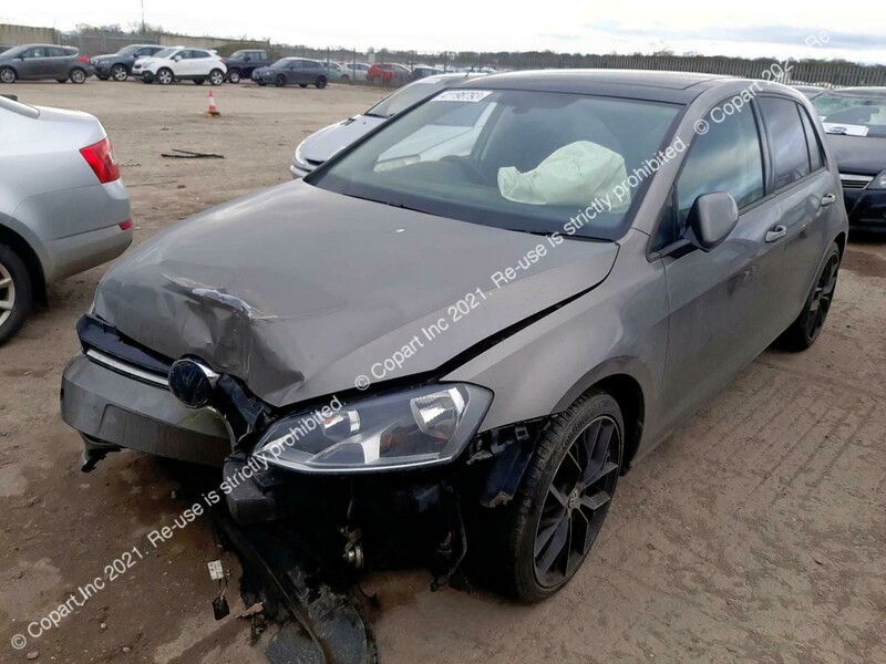 Photo 3 - Volkswagen Golf 2016 y parts