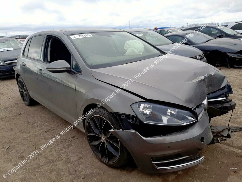 Photo 4 - Volkswagen Golf 2016 y parts