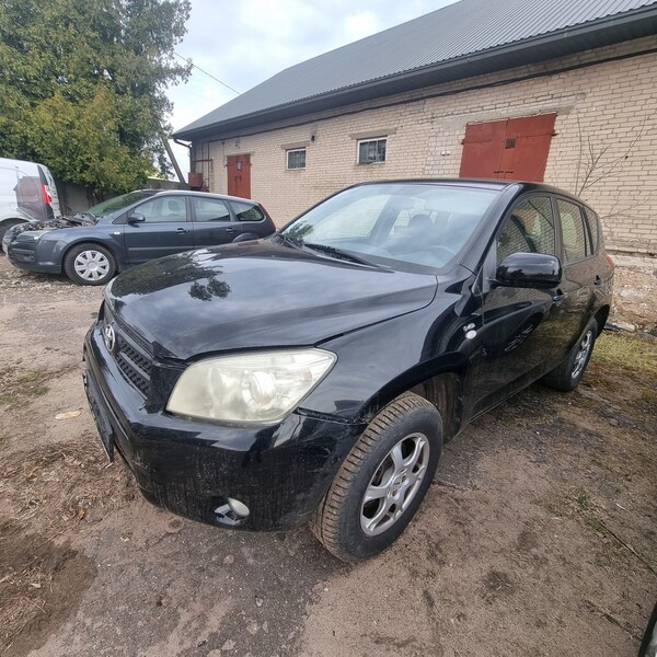 Photo 1 - Toyota Rav4 2010 y parts