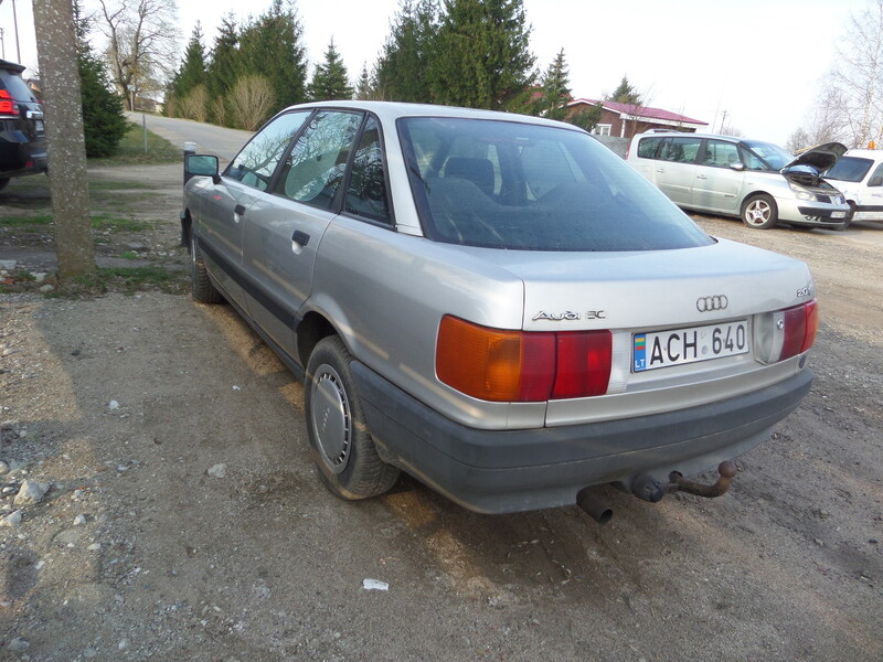 Фотография 2 - Audi 80 1989 г запчясти