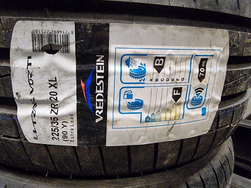 Photo 4 - Vredestein Ultrac Vorti R20 summer tyres passanger car