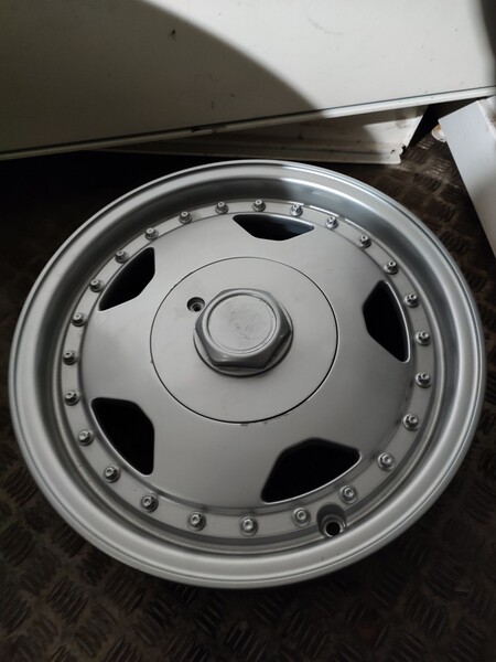 BMW 525 R15 литые диски