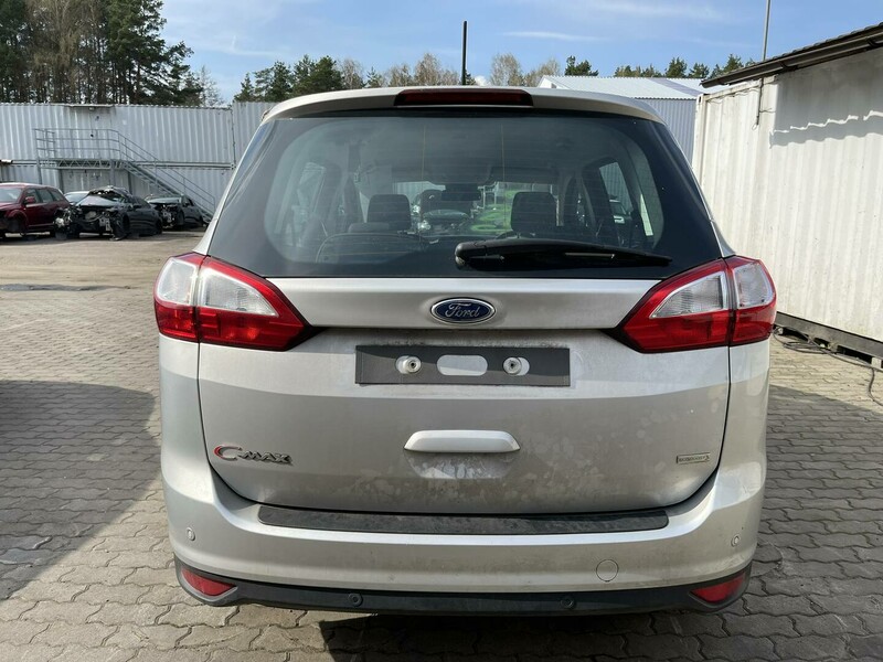 Photo 5 - Ford Grand C-Max 2018 y parts