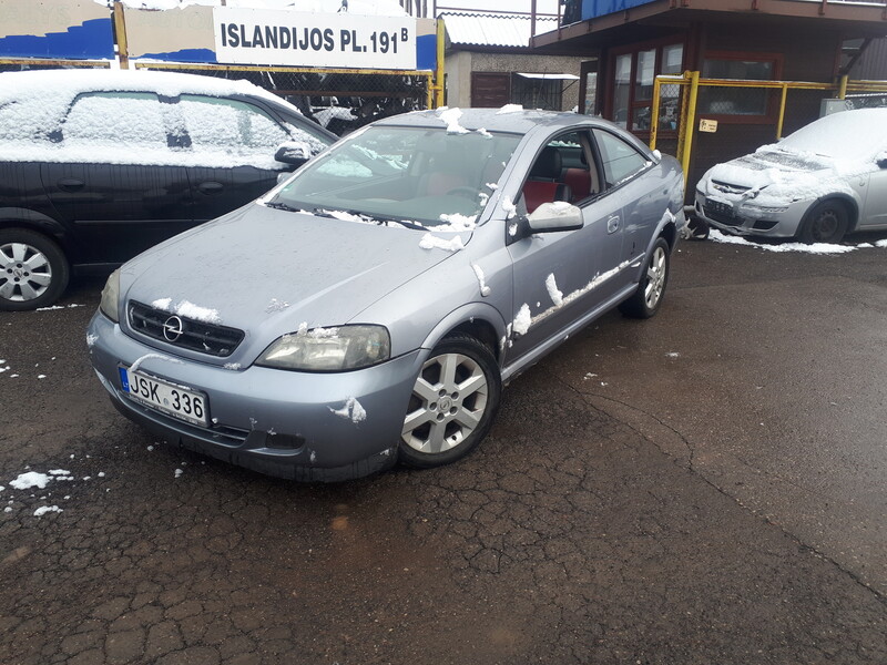 Opel Astra 2004 m dalys