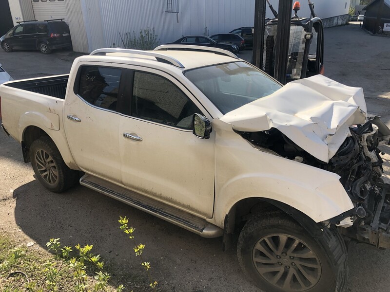 Nissan Navara 2017 y parts