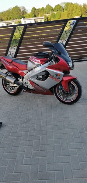 Yamaha YZF 2004 y Touring / Sport Touring motorcycle