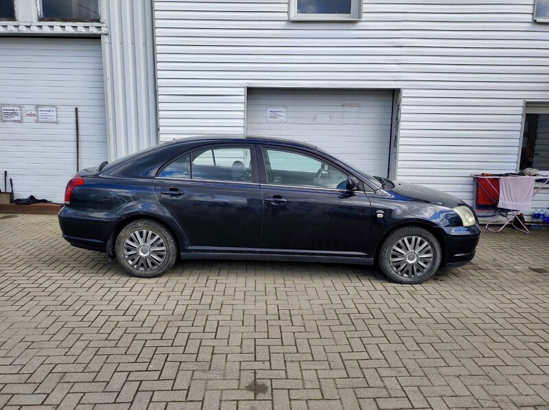 Photo 7 - Toyota Avensis II D-4D 2004 y