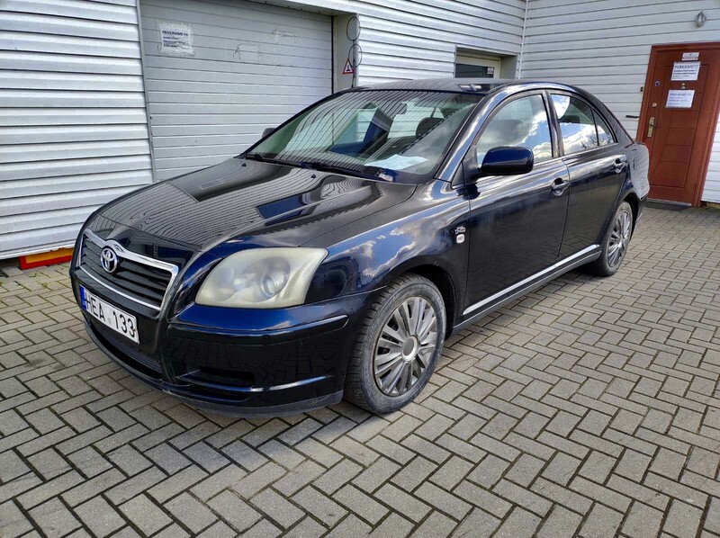 Photo 5 - Toyota Avensis II D-4D 2004 y