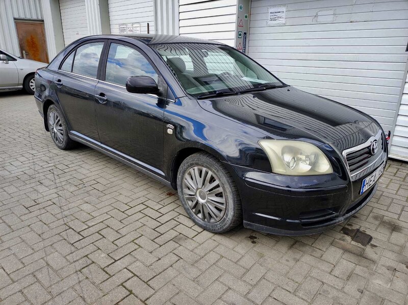 Photo 9 - Toyota Avensis II D-4D 2004 y