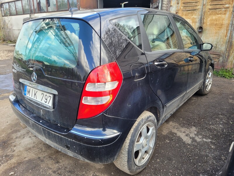 Nuotrauka 2 - Mercedes-Benz A 150 2005 m dalys