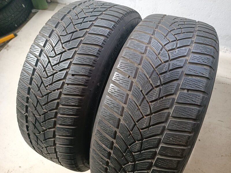 Photo 2 - Dunlop 4-5mm R17 universal tyres passanger car