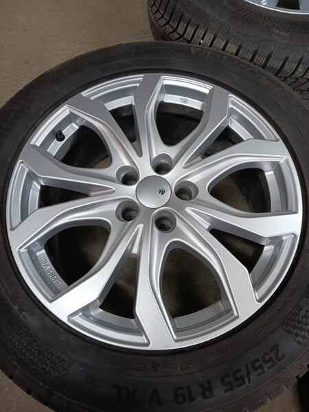 Photo 2 - ALUTEC Nr192 Q7 light alloy R19 rims