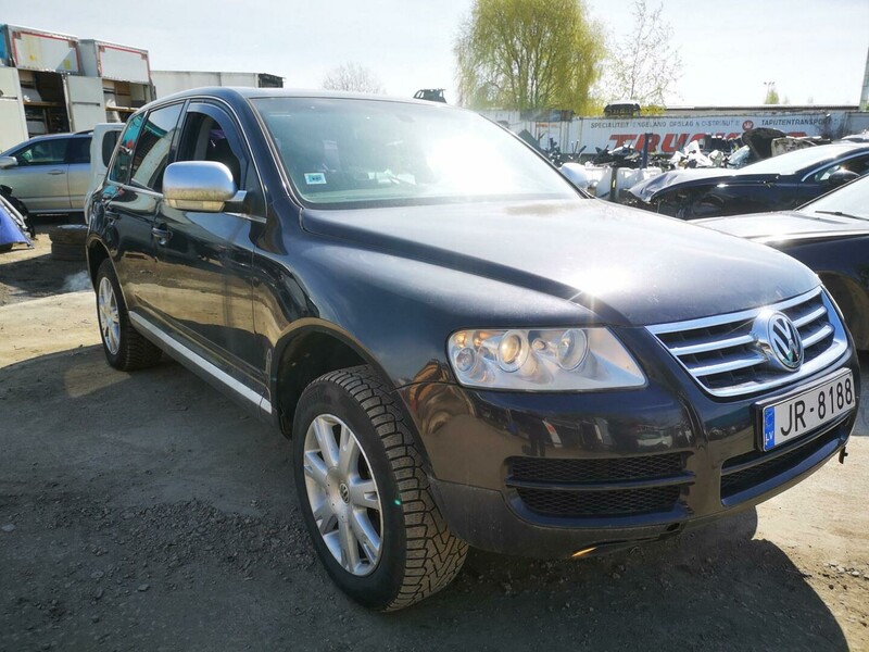 Фотография 1 - Volkswagen Touareg 2004 г запчясти