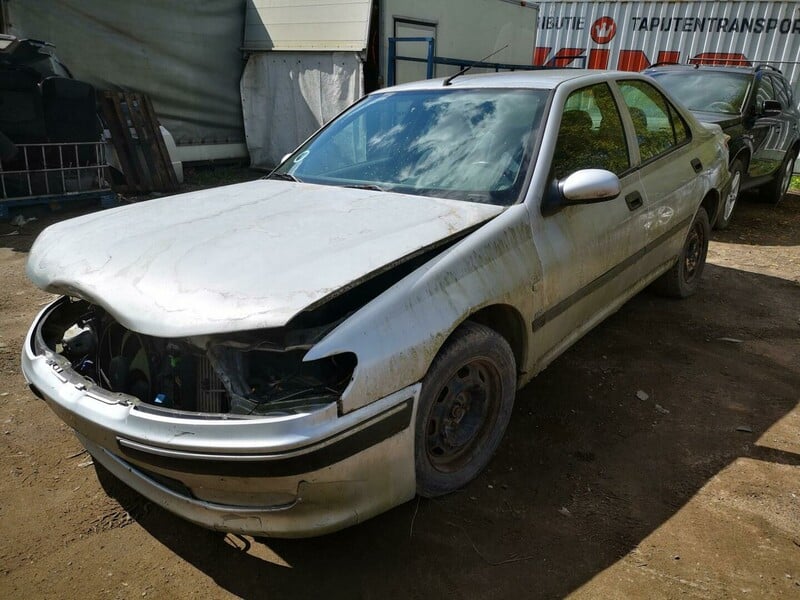 Photo 2 - Peugeot 406 1999 y parts