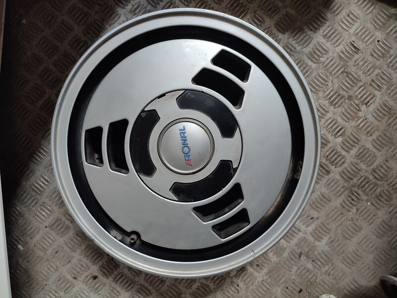 Фотография 2 - Peugeot 205 R14 литые диски