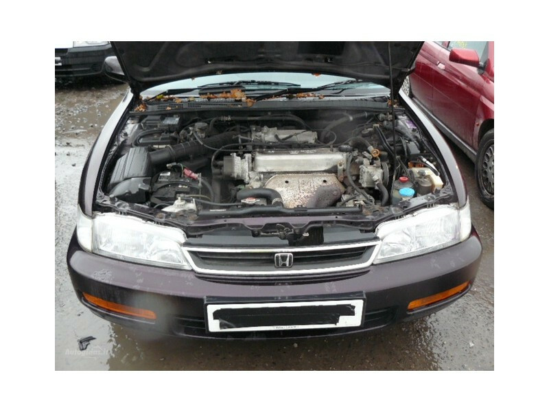 Photo 5 - Honda Accord V Aerodeck 1997 y parts