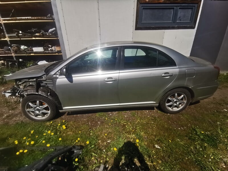 Nuotrauka 2 - Toyota Avensis II 2005 m dalys