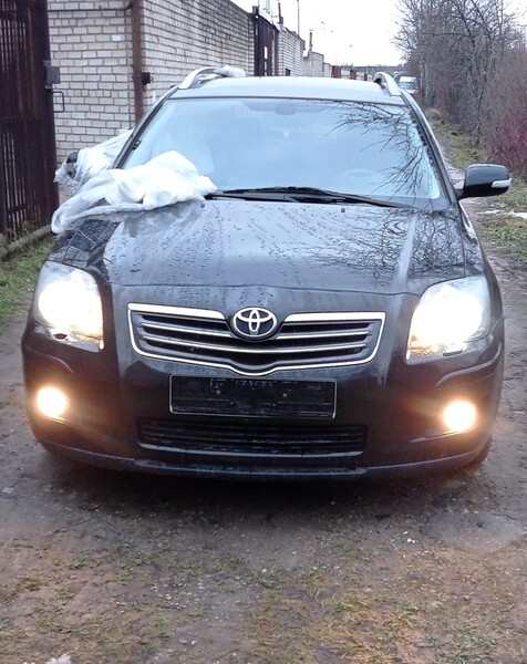 Photo 8 - Toyota Avensis 2007 y parts