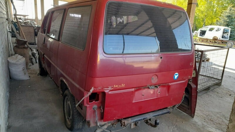 Photo 3 - Volkswagen Multivan 1992 y parts