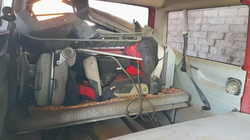 Photo 9 - Volkswagen Multivan 1992 y parts