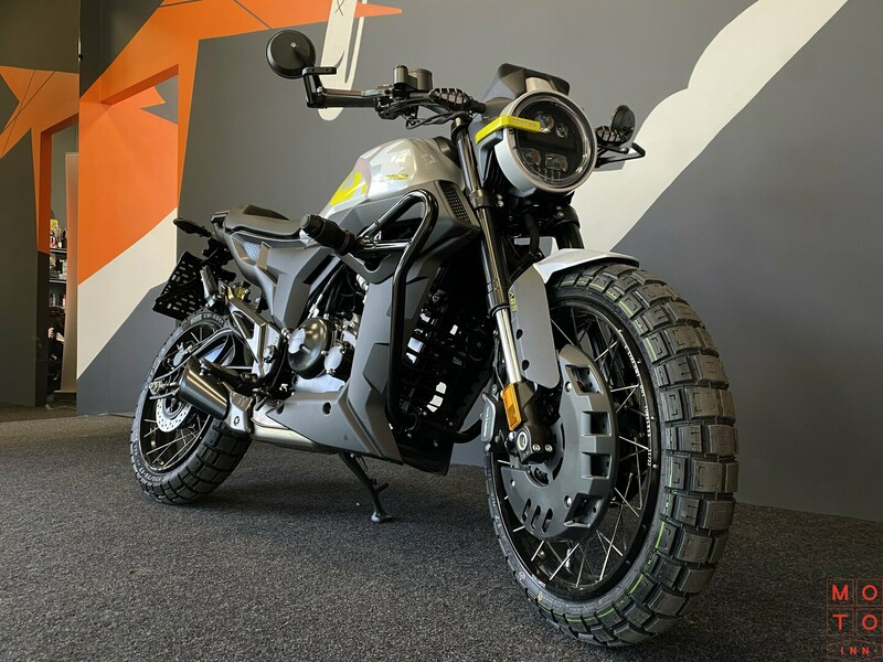 Фотография 4 - Zontes 125GK 2024 г Классический / Streetbike мотоцикл