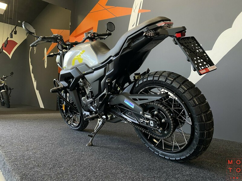 Nuotrauka 3 - Zontes 125GK 2024 m Klasikinis / Streetbike motociklas