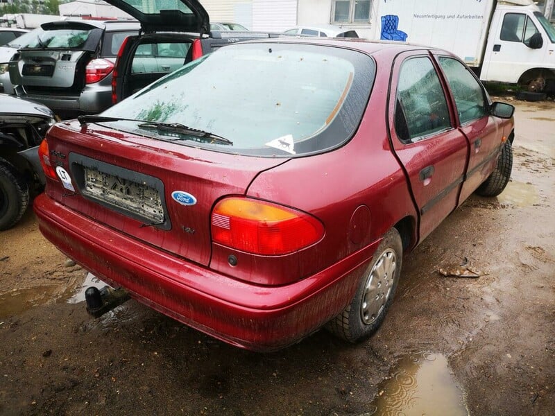 Photo 5 - Ford Mondeo 1995 y parts