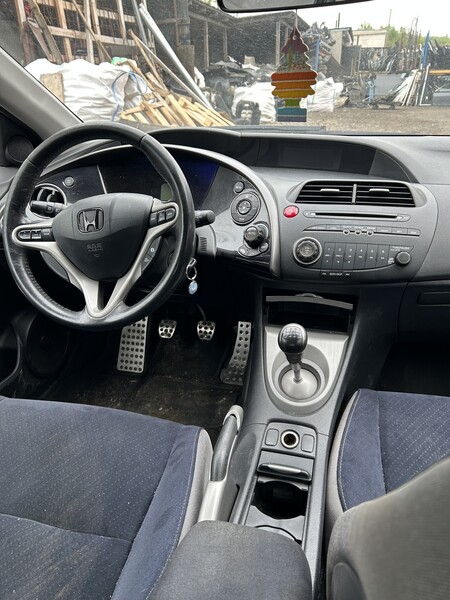 Фотография 8 - Honda Civic VIII 2007 г запчясти